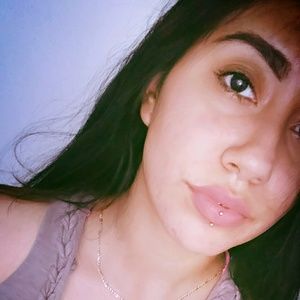 Meet your Posher, Liliana